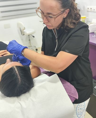 tratamiento-acido-hialuronico-facial Resultados naturales: aplicación de ácido hialurónico por manos expertas
